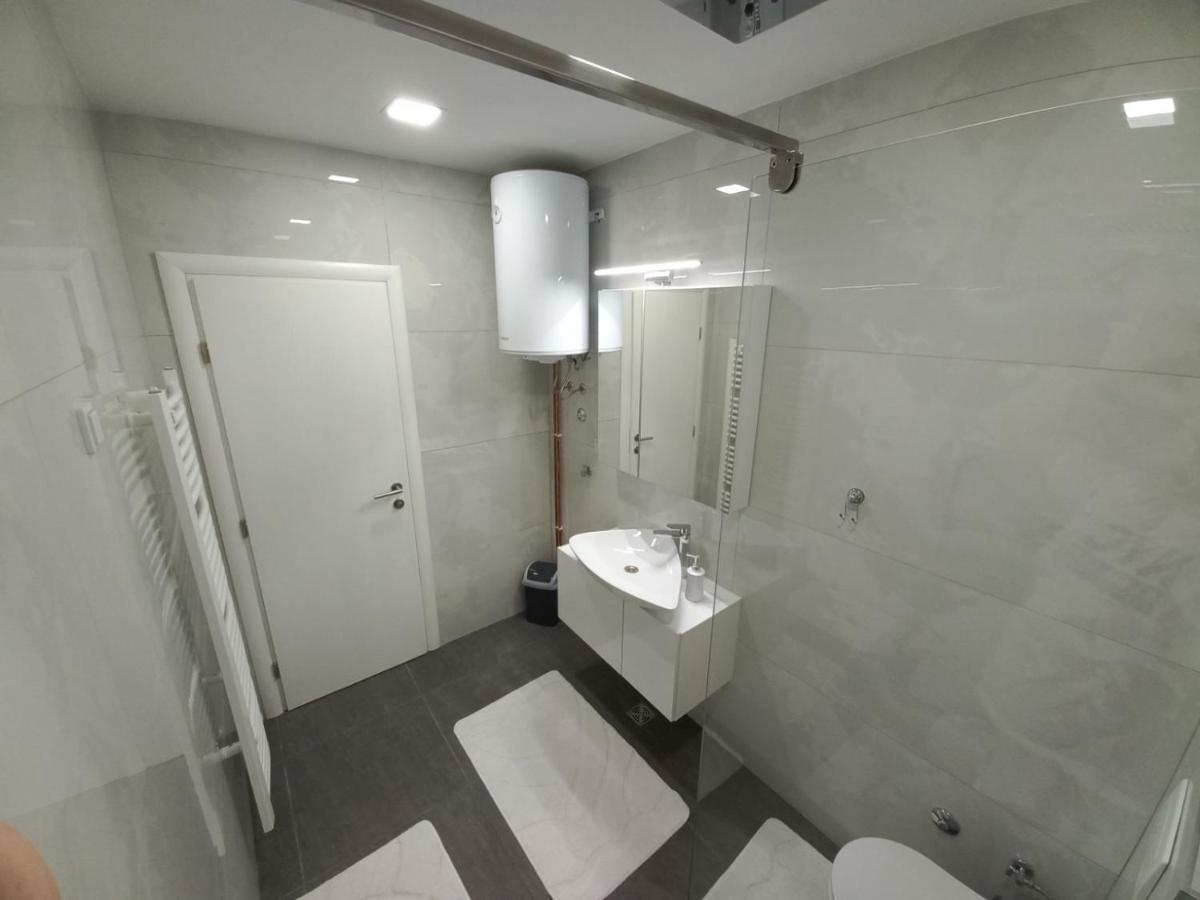 Sunset Delux Apartment Visoko Exterior photo
