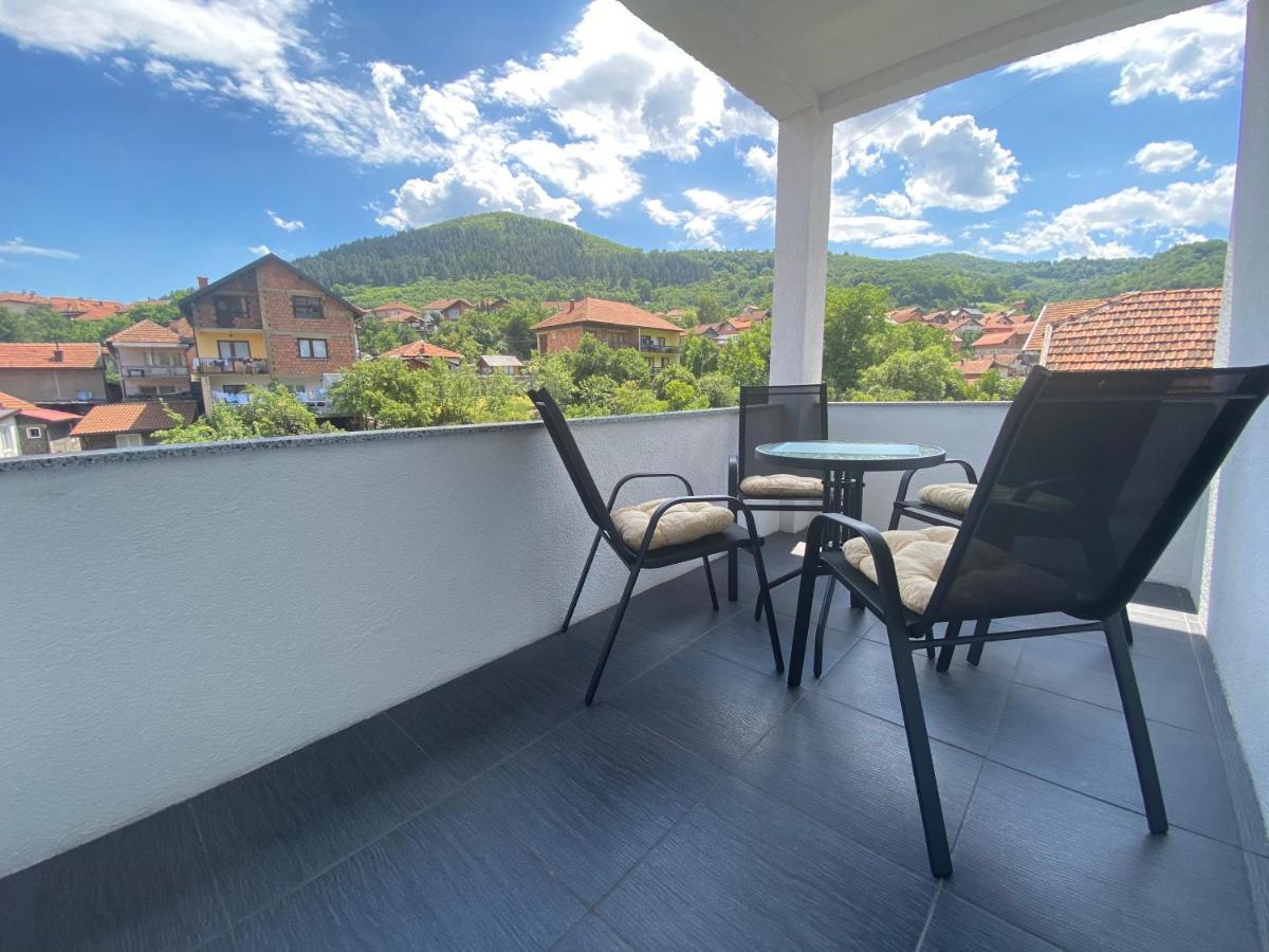 Sunset Delux Apartment Visoko Exterior photo